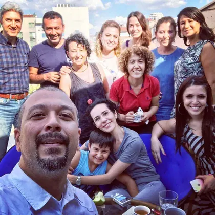 Ankara NLP sertifika eğitimi sınıf içi grup çalışması ve eğitim ortamı fotoğrafı 17
