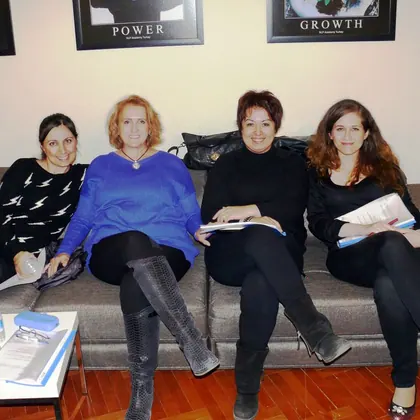 Ankara NLP sertifika eğitimi sınıf içi grup çalışması ve eğitim ortamı fotoğrafı 23