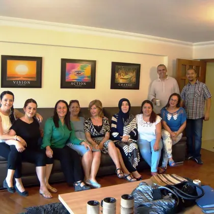 Ankara NLP sertifika eğitimi sınıf içi grup çalışması ve eğitim ortamı fotoğrafı 45