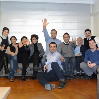 Ankara NLP sertifika eğitimi sınıf içi grup çalışması ve eğitim ortamı fotoğrafı 95