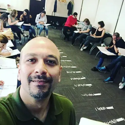 İstanbul NLP sertifika eğitimi sınıf ve uygulama fotoğrafı 16