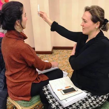 İstanbul NLP sertifika eğitimi sınıf ve uygulama fotoğrafı 37