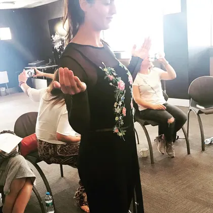 İstanbul NLP sertifika eğitimi sınıf ve uygulama fotoğrafı 44