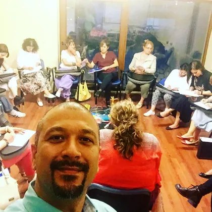 İstanbul NLP sertifika eğitimi sınıf ve uygulama fotoğrafı 164