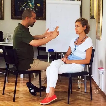 İstanbul NLP sertifika eğitimi sınıf ve uygulama fotoğrafı 182