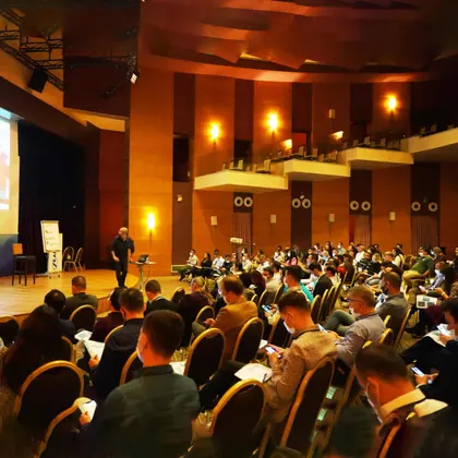 Kurumsal NLP eğitimi, liderlik ve ekip gelişimi sınıf içi uygulama fotoğrafı 1
