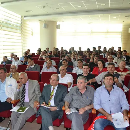 Kurumsal NLP eğitimi, liderlik ve ekip gelişimi sınıf içi uygulama fotoğrafı 26