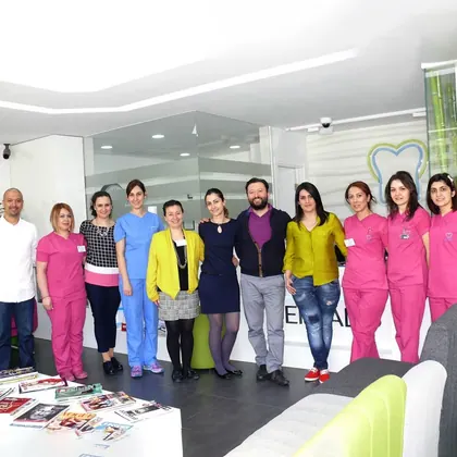 Kurumsal NLP eğitimi, liderlik ve ekip gelişimi sınıf içi uygulama fotoğrafı 44