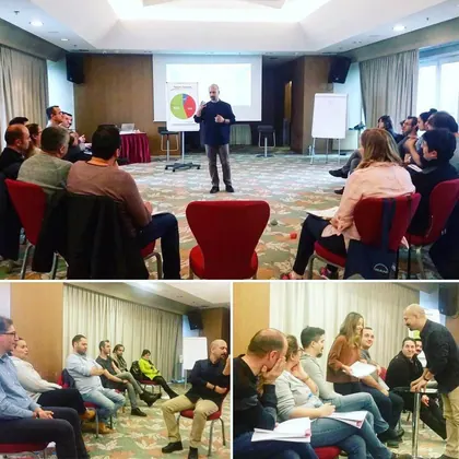 Kurumsal NLP eğitimi, liderlik ve ekip gelişimi sınıf içi uygulama fotoğrafı 76